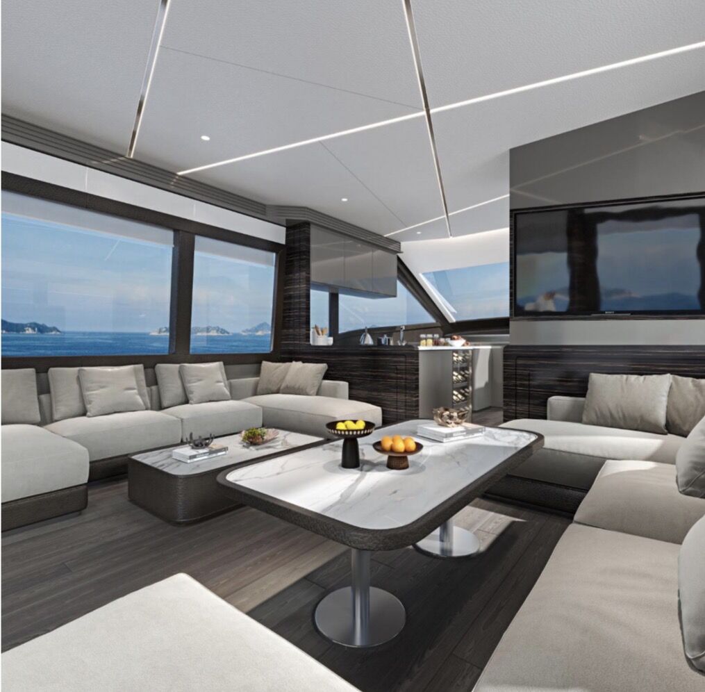 Baltra B65 salon and dining area